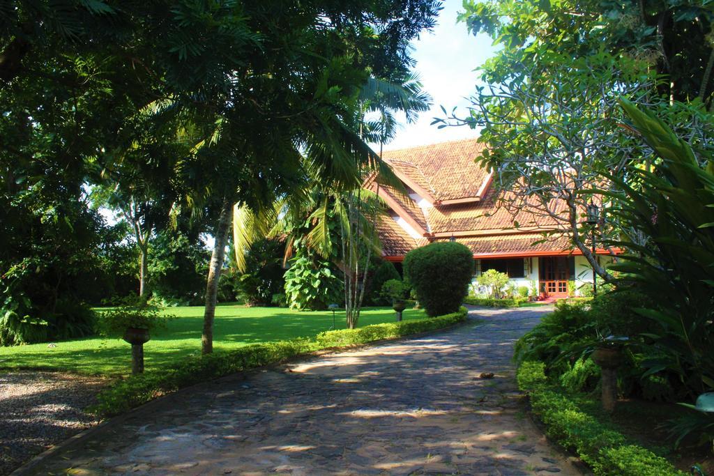Blue Water Villa Piliyandala Bagian luar foto