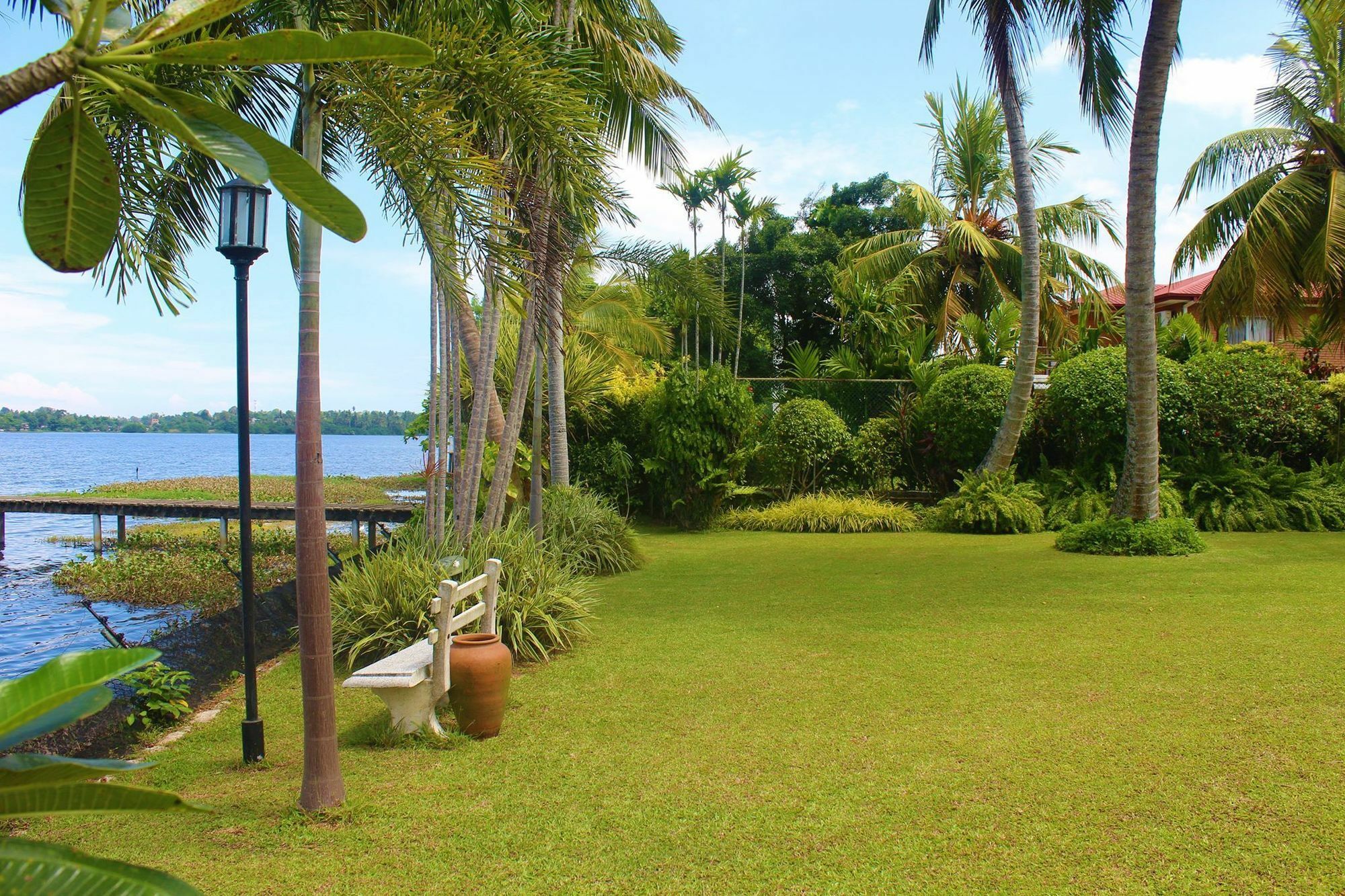 Blue Water Villa Piliyandala Bagian luar foto